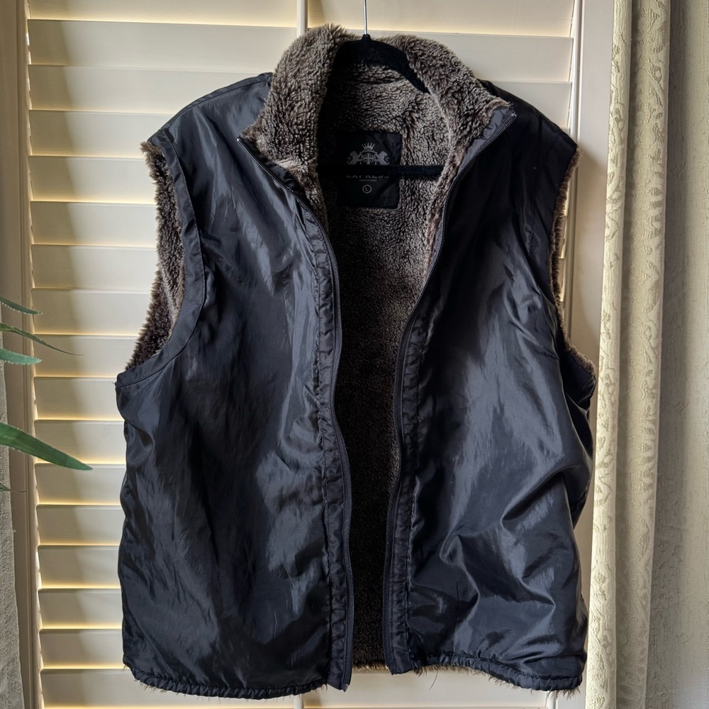 Men’s Express Black and Gray Faux Fur Vest Large
